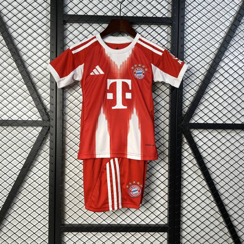 25/26 crianças Bayern de Munique Tamanho da casa: 16-28